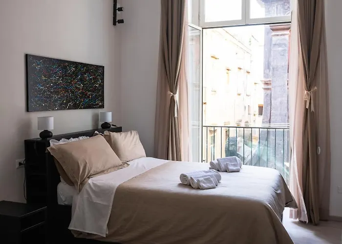 Stay Soft Apartment Napoli -Casa Vacanze nel Cuore del Centro Storico